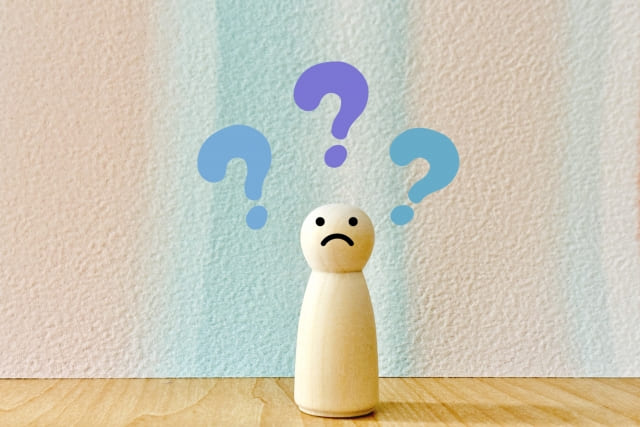 疑問を持つ人の画像