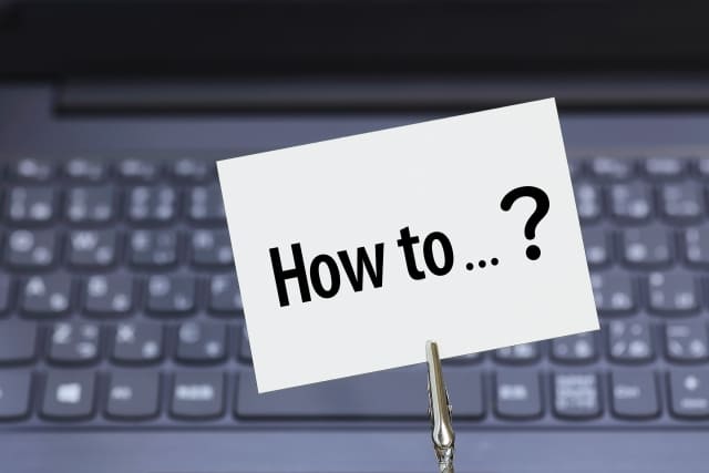 How to？と書かれた紙の画像